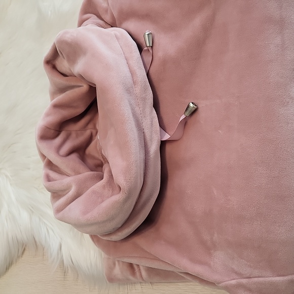 My Style Velour Tunic - Picture 8 of 8